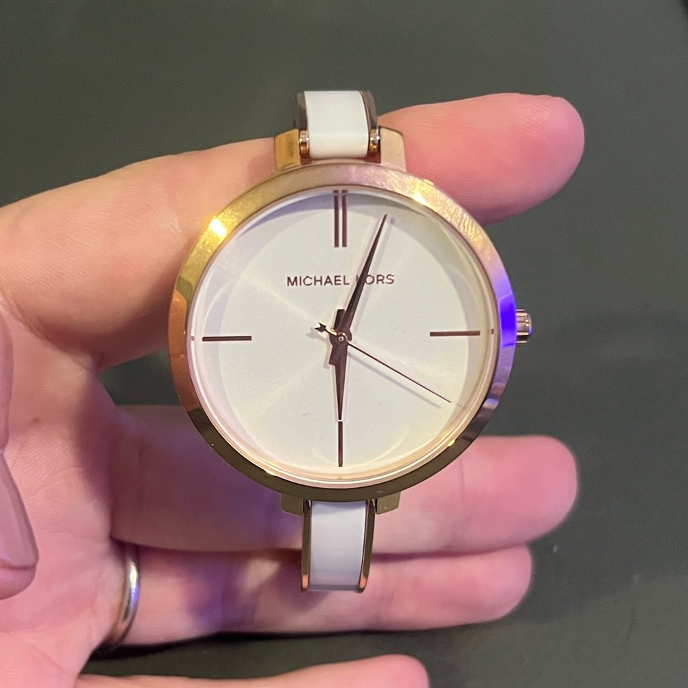 Beautiful Michael Kors Watch EUC